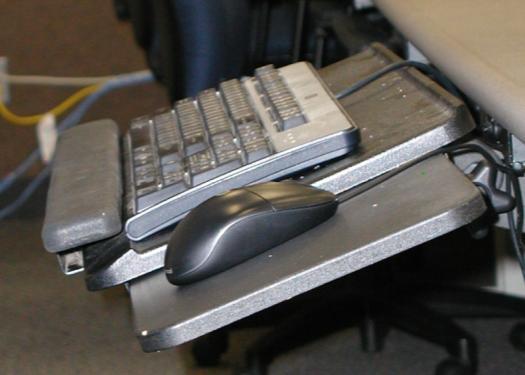 Keyboard Tilt Pull on the lever, or