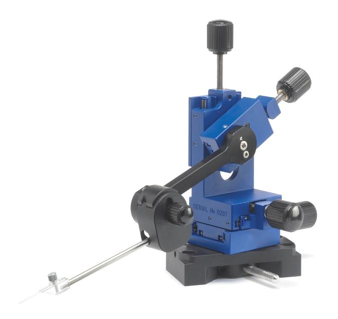 Features Smooth, stable and predictable adjustments Movement along seven axes, four linear and three rotational, for fast and accurate positioning and