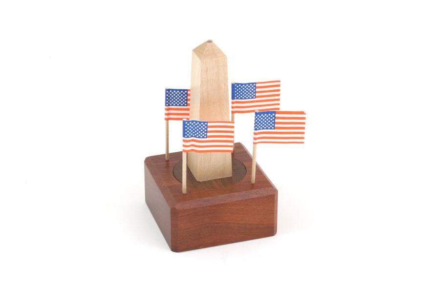 59 Washington Monument Puzzle Goal: Materials: Classification: Notes: Unlock and open the puzzle, then close and then relock it. Wood (silver ash and jarrah), steel, and magnets 2.