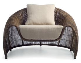 palace STYLE FROM TOP The Yoda easy chair provides back support through the natural tension of rattan The Croissant armchair is made of abaca rope tied by nylon wires over a hand-sculpted light steel