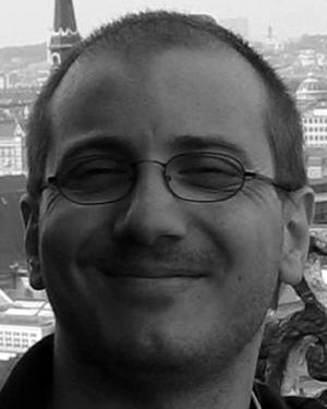 4594 JOURNAL OF LIGHTWAVE TECHNOLOGY, VOL. 27, NO. 20, OCTOBER 15, 2009 Antonio Napoli was born in Cossato, Italy, in 1974. He received the M.S. degree in electronics engineering and the Ph.D.