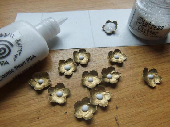 of the flower. Some will be covered with the gold flower embellishments so it is just up to you how you want to finish the piece. Step 30.