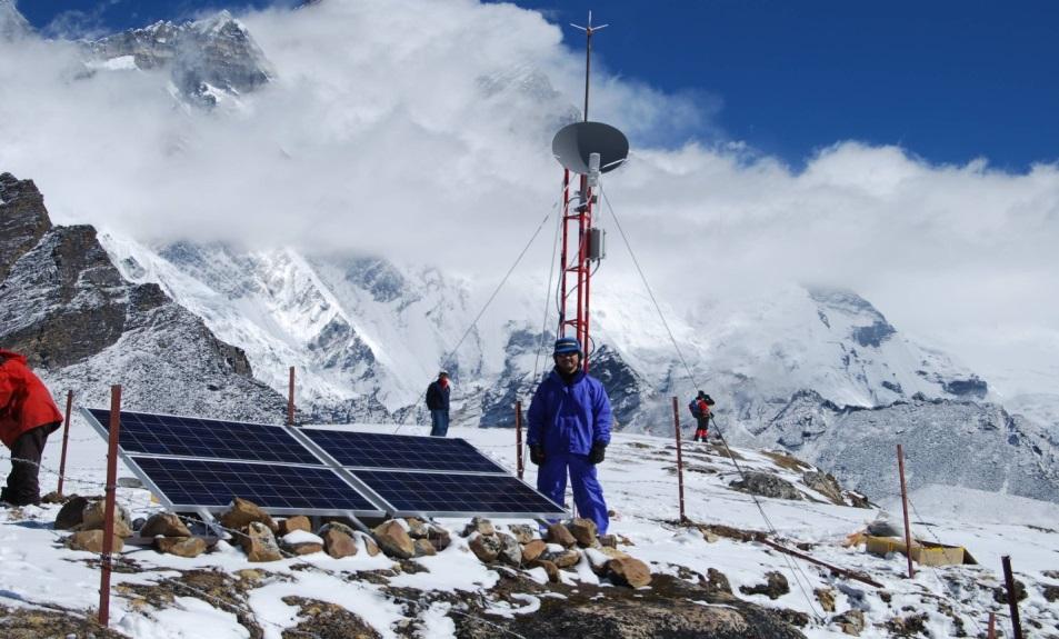 network to connect these very remote villages with small population Difficult mountainous terrain with harsh weather Solution PTP