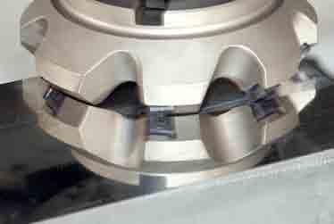 125" x 45º EFFECTIVE GEOMETRY Positive Radial/Positive Axial CUTTING EDGES PER INSERT 4 Features And Benefits: The new SMAX face mill line featuring the DPM434R (18 MM long) insert series is now