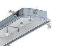 PEP / PEM I Weatherproof Luminaires Luminaire Components The luminaire parts are packed in a collective box.