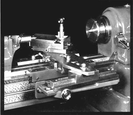 Tailstock: The correct design and substantial construction of the tailstock are clearly apparent.