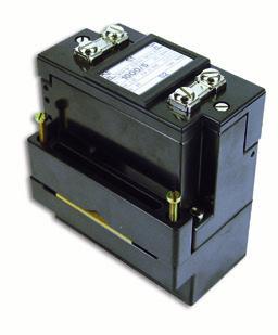 Split core current transformer Split core / current transformer Main features Typically for retro-fitting on bus bars For bus bars: 2 x 80 x 10 mm 80 x 32 mm For cables: Max.