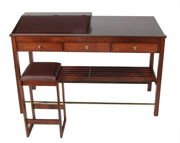 Da Vinci 3-in-1 Stand-up Desk Price: $1,795.00 Description: da Vinci 3-in-1 QUICK STATS: AVAILABLE WIDTHS: 3'6", 4', 4'6", 5', 5'6", 6', 6'6", and 7''.