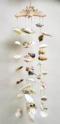 Leader s Resource 2 SEASHELL WIND CHIMES There are many things you can make with seashells. For this craft idea you ll need at least eight pretty specimens.