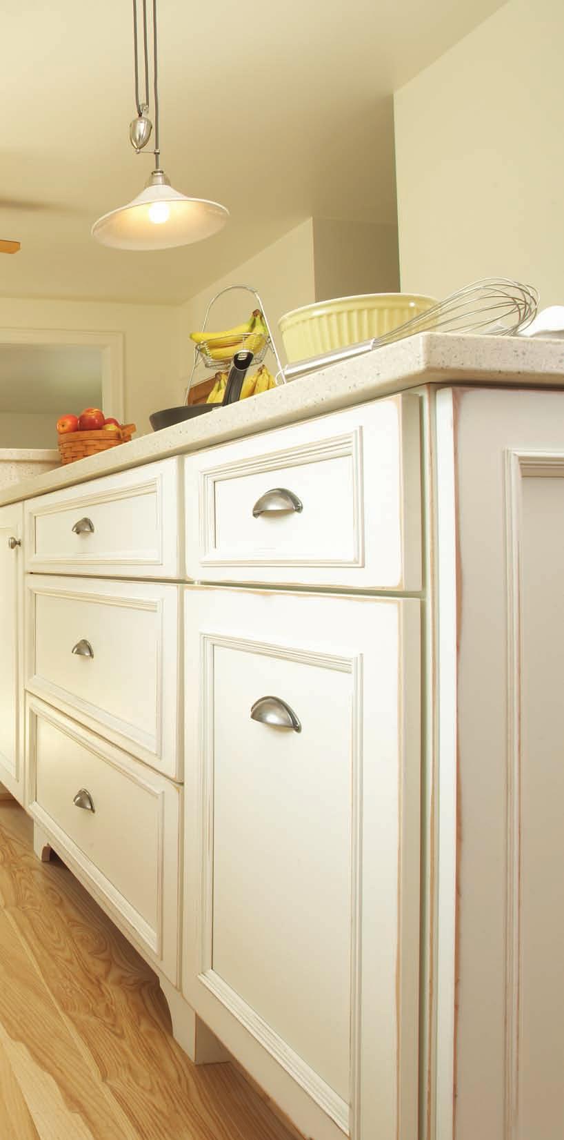 St. Croix door style, Manor drawer fronts, Maple in Heritage White