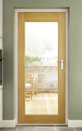 Oxford Glazed Oak Single panel design oak veneer door giving a light and airy feel to any room. Clear glass toughened to BS EN 12150.