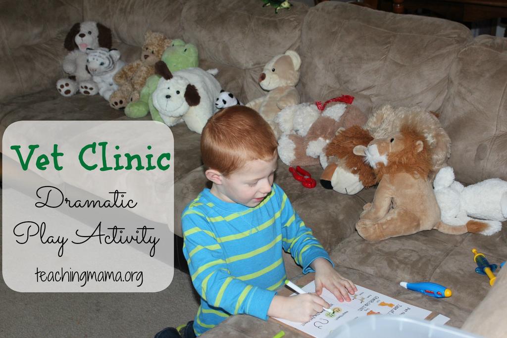 Day 13: Vet Clinic Dramatic Play Activity Stuffed animals Doctor kit Vet check-up list printable (you can download it here) Print out the printable.