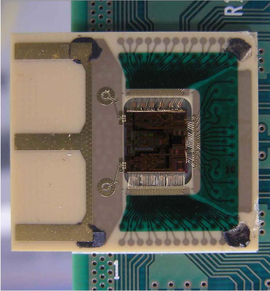 Chip with antenna in package 11