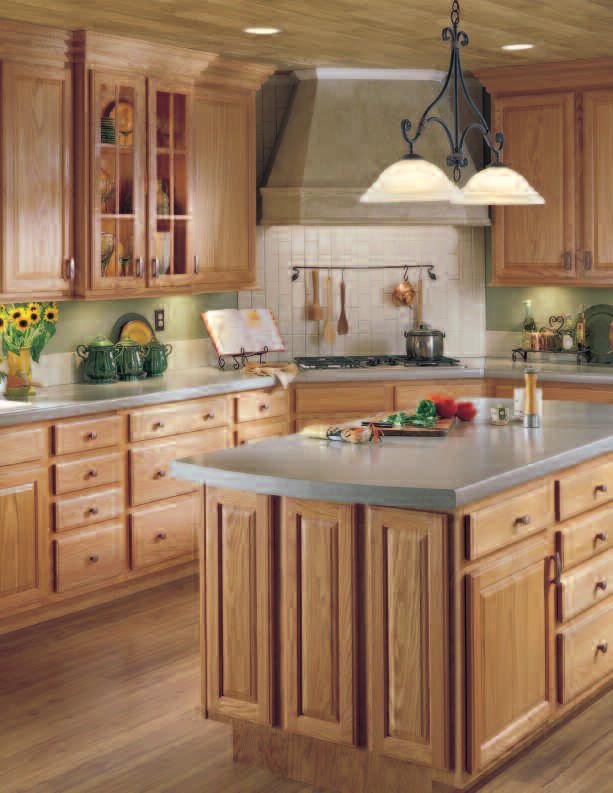 OAK CABINETRY HAMPTON Solid good looks, solid quality and solid oak for both door and cabinet front frames.