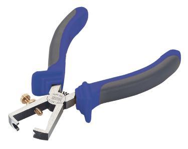 Pliers and cutters 0 Combination pliers 5746 TABE Ø 10101/ 1010/ 1010 4/4/4,8// 1,8// 1,4/1,6/1,6 Hardened cutting edges Polished and lacquered finish