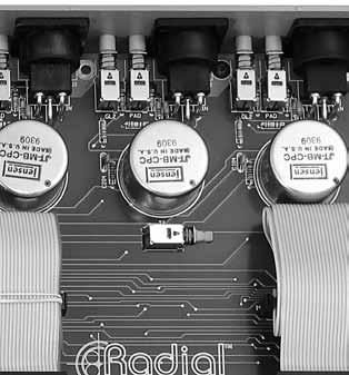 INTERNAL ROUNDIN OPTIONS The Radial OX8 features two internal grounding options that will be of interest to system engineers when integrating the OX8 into complex audiovisual systems.