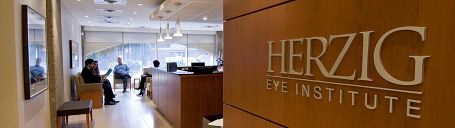 Schedule your complimentary consultation today and start the process towards better vision! Call or Visit Us Online to Request Your Complimentary Consultation 416.929.2020 (Local) 888.