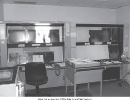 Display Workstations Conventional film/screen radiography uses large multiviewer lightboxes.