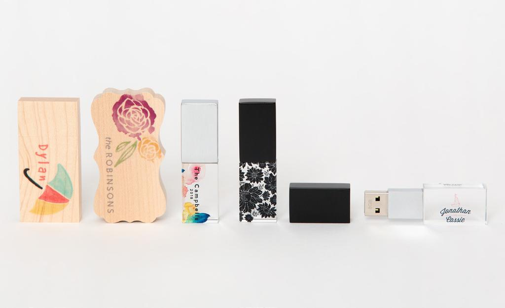 Available for 4x6 and 5x7 Prints Slide Box options in Black and White Acrylic USB Drives offered in 8GB or 16GB Custom