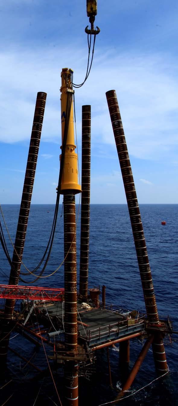 Knowledge Transfer from Offshore Oil & Gas to Offshore Wind Jacket Installation vs.