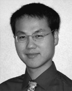 2494 JOURNAL OF LIGHTWAVE TECHNOLOGY, VOL. 24, NO. 7, JULY 2006 Zhi Jiang (S 03) received the B.S. (with highest honors) and M.S. degrees in electronics engineering from Tsinghua University, Beijing, China, in 1999 and 2002, respectively.