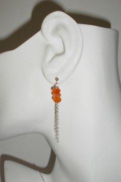 Carnelian and Chain Earrings About This Design Time: Approximately 30 minutes Level of Difficulty: Beginner - All Levels Cost: Varies, depending on materials selected. Approximately $10-15 as shown.