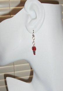 Red Crystal Earrings About This Design Time: Approximately 15-20 minutes Level of Difficulty: Beginner - All Levels Cost: Varies, depending on materials selected. Approximately $8-10 as shown.