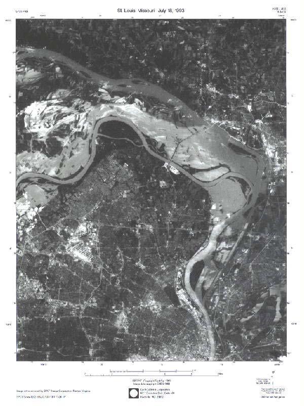 SPOT PAN example Example of Missouri river near St-Louis in the