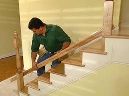Angles What do you think the builder in the picture would have to measure in order to properly cut the