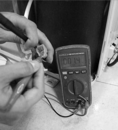 2. Compressor checking Measure the resistance value of each winding by using the tester.
