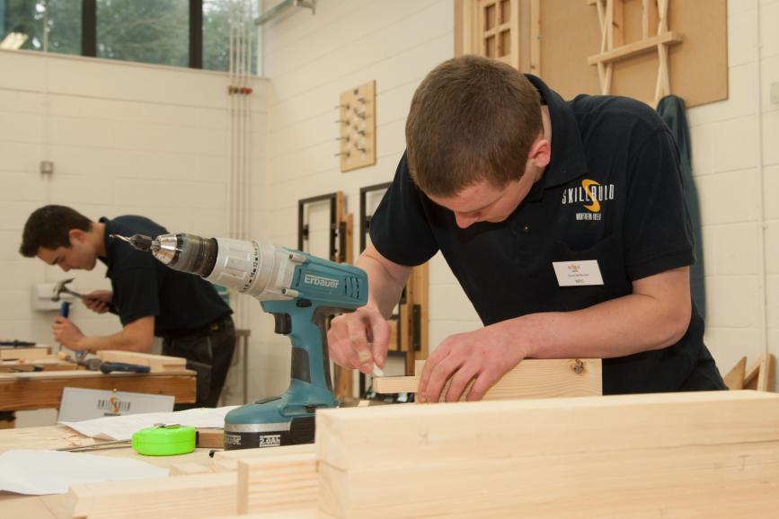 Level 2 Bench Joinery & Level 3 Bench Joinery in Bench Joinery combines the practical hands-on experience of the workplace with the knowledge and workshops. What will the student study?