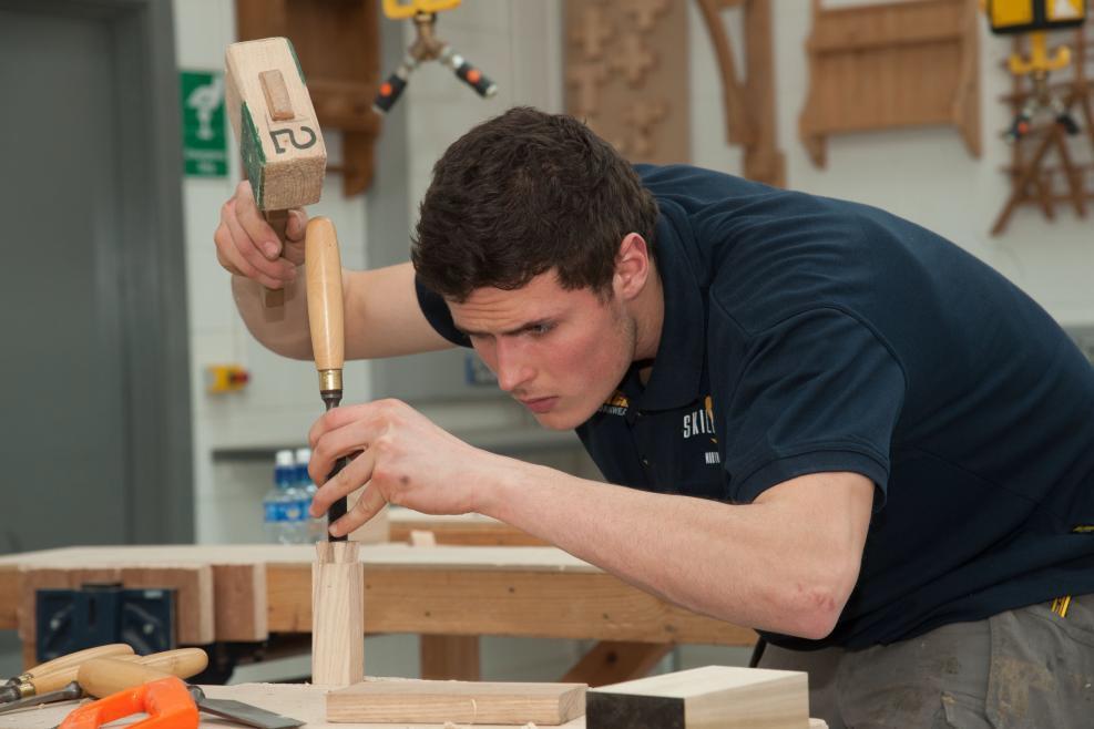 Level 2 Site Carpentry & Level 3 Site Carpentry in Site Carpentry combines the practical hands-on experience of the workplace with the knowledge and workshops. What will the trainee study?