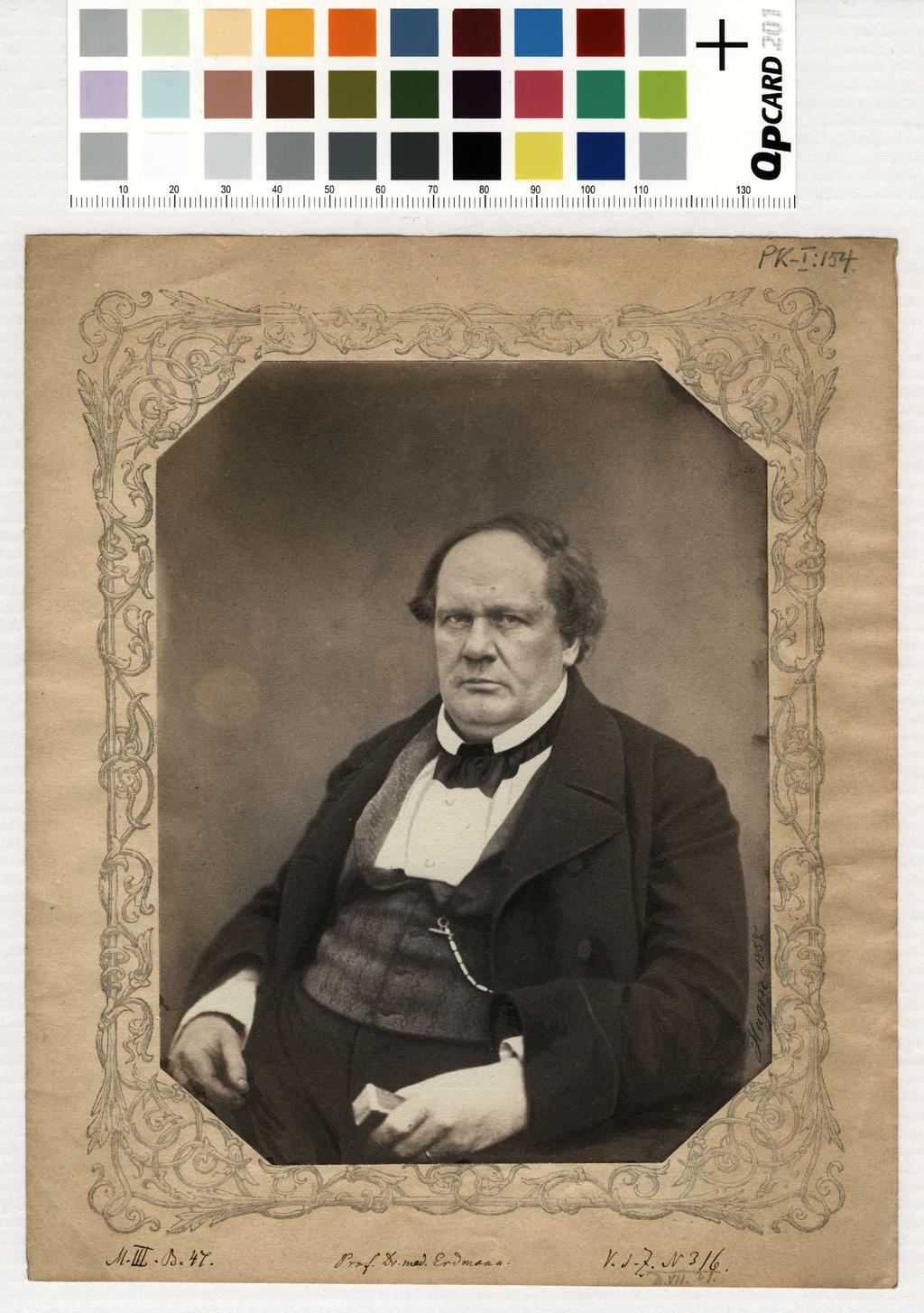 Ill 30. Fotograaf: A. M. Hagen. Portree: arst ja professor Joh. J. Fr. Erdmann (1809-1858). 1858. a, Tartu.