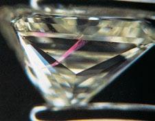 A fracture-filled diamond will often display the flash effect.
