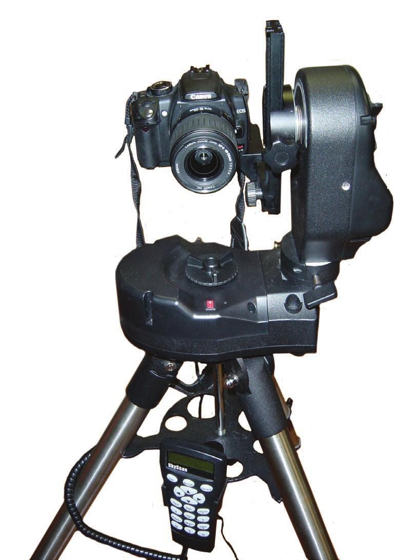 6. Use the ¼-20 mounting screw on the Landscape Mounting Plate to attach your camera, camcorder or telescope