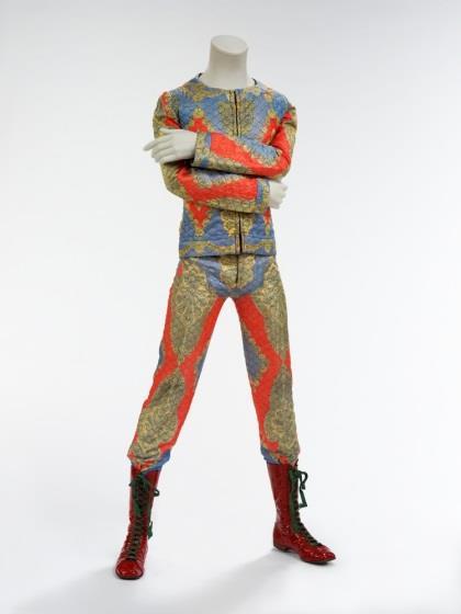 Image Victoria and Albert Museum Quilted two-piece suit, 1972.