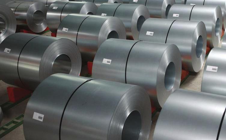 It mostly used in construction as roofing and electric appliance as air conditioner. Shanghai Metal Corporation has two Galvalume steel lines, and the monthly output of each line is 5,000 ton.