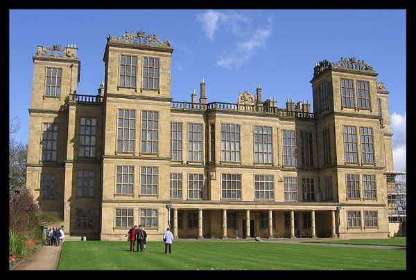 She was estranged from her husband and lived in her old family home in the small manor of Hardwick which can today be seen as a ruin alongside Hardwick Hall.