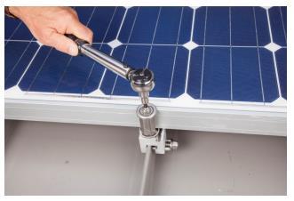End Spacers are available to match the correct PV frame thickness and are installed at the edge rows to allow the Solar-Kit to be tightened correctly and maintain a neat, finished appearance to your