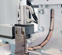 .. Even a workpiece thickness of up to 80 mm (2 x 40 mm) is easy to handle CONSTANTLY AT TOP LEVEL.