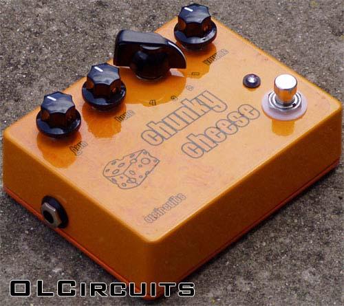 Chunky Cheese Build Guide Rev. 2008-08-04 The Chunky Cheese is a slightly-modified version of the discontinued Big Cheese fuzz pedal. Table of Contents Table of Contents... 1 PCB Layout... 2 Parts List.
