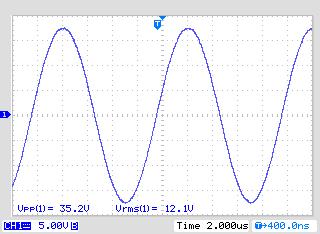 Therefore a high-voltage and high-current piezoelectric amplifier is needed for driving them. For instance, a piezo motor requires an 40Vpp waveform, but a function generator output is only 5V.