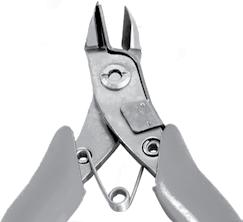 4) Stainless steel is stronger, lighter weight, easier cutting, more efficient, and has longer life expectancy.