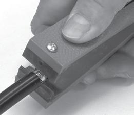 conductors Bevels and removes burrs from center conductor with one twist Cable Stripper for LMR-400 size cable (RFA-4400 Series) Before deburring After deburring Deburring with fixed