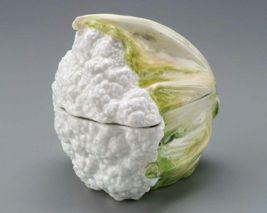 Covered dish in shape of cauliflower English,