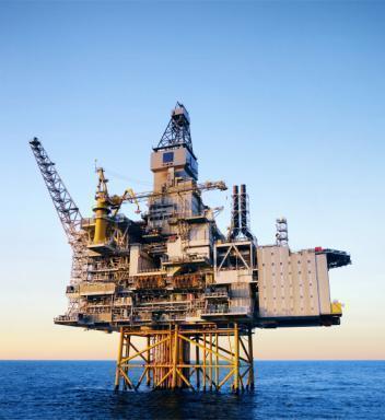 OIL & GAS COMPANIES Attain Operational Excellence Communications during turnarounds Process Control Systems (PCS) backhaul Offshore-to-onshore and offshoreto-offshore communications Long-distance