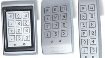Proximity Card (AY-Q65) data is sent to the host in either 26-Bit Wiegand or Clock Data formats. Keypad Data is sent in one of several Wiegand or Clock Data formats.