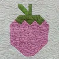 Required: pattern and rotary skills Instructor: Arlene Fee: $27 Monday, May 7; 6 9 pm Beginner Machine Quilting Your quilt top is finally pieced and