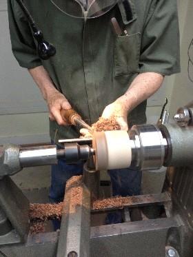 With the tailstock brought up, it provides plenty of grip for this turning.