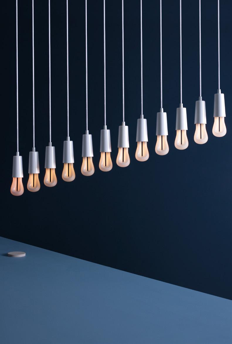 BULBS PLUMEN 002 LED LIGHT BULB The Original Plumen 002 LED is an accent lamp, setting the tone of a room with its warm atmospheric glow.